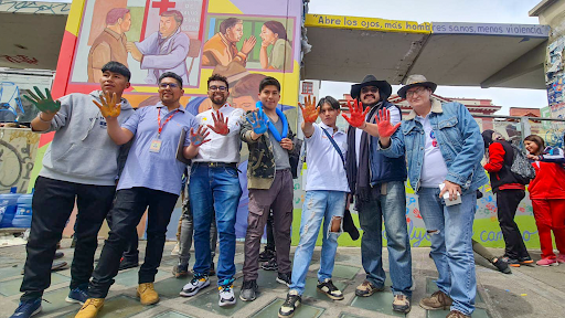 Miembros de la Red de Masculinidades Alternativas participando en la feria en conmemoración al día del hombre "Hombres más sanos, menos violencia. Miembros de la Red de Masculinidades Alternativas participando en la feria en conmemoración al día del hombre "Hombres más sanos, menos violencia.